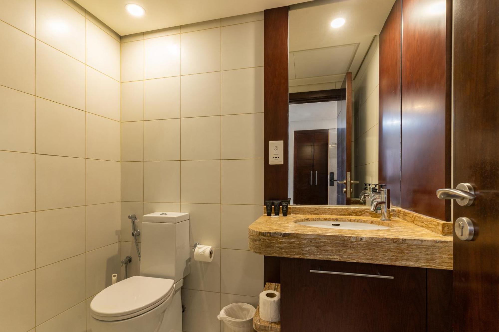 Chic 2Br Apartment, Prime Location Near Dubai Mall - Allsopp&Allsopp Exterior foto