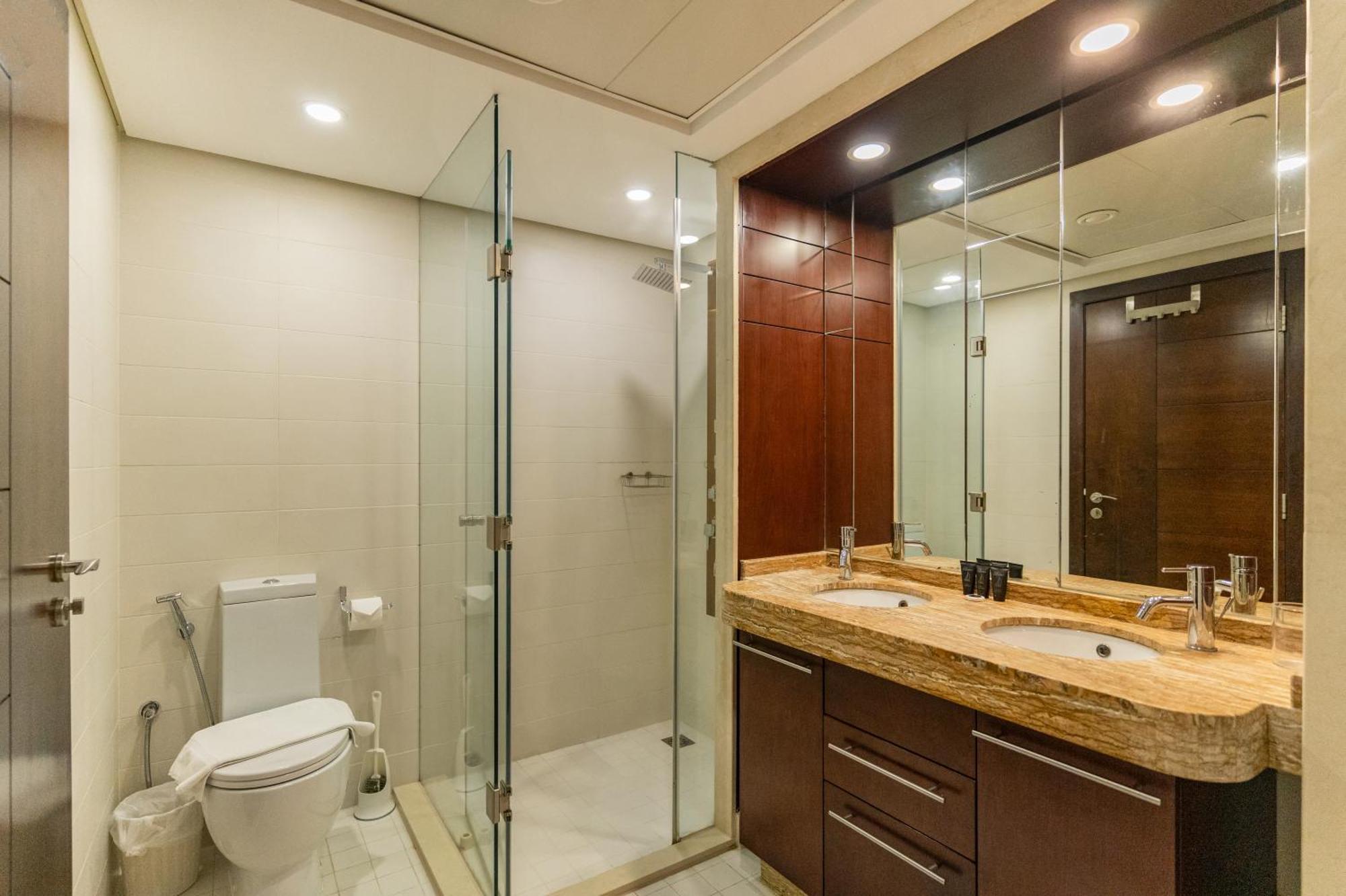 Chic 2Br Apartment, Prime Location Near Dubai Mall - Allsopp&Allsopp Exterior foto